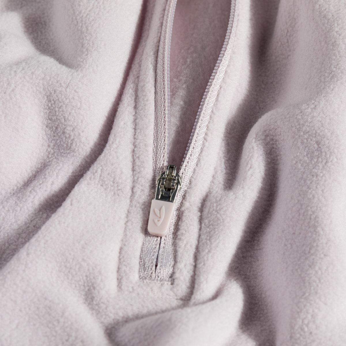Auro Women's Fleece Zip Top в цвят Lilac Ash