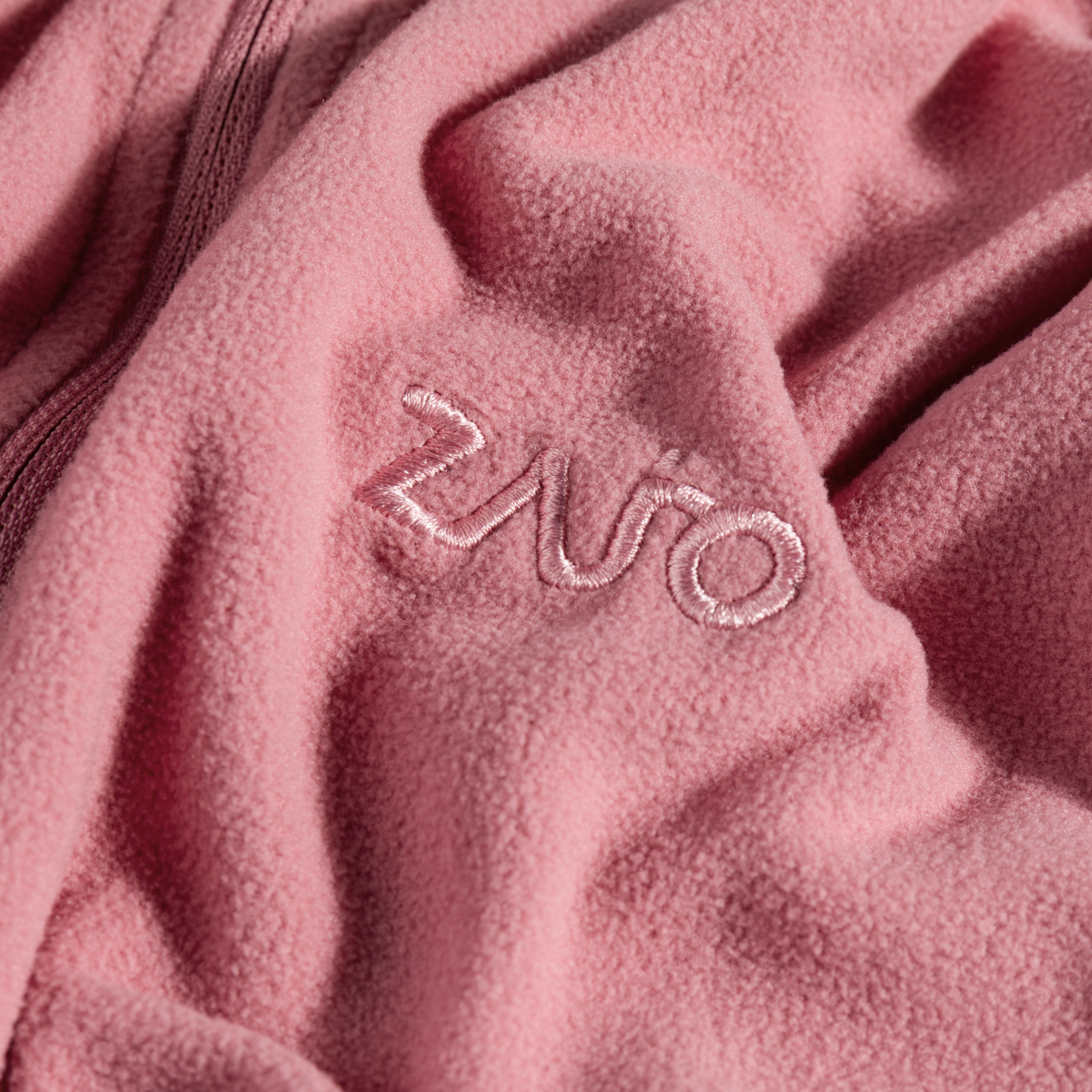 Auro Women's Fleece Zip Top в цвят Tea Rose