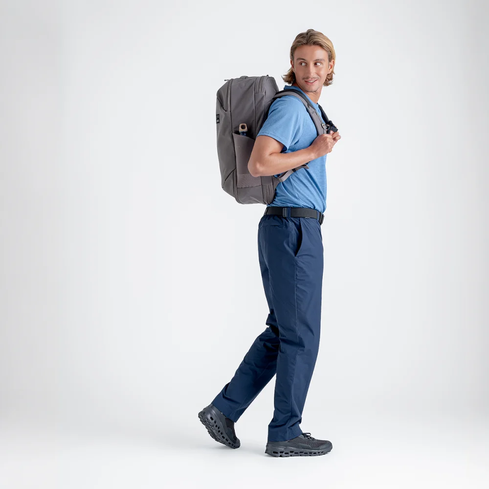 Monda 40l Carry On Backpack в цвят Black