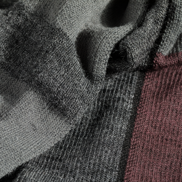 Hejma Merino Mid Socks в цвят Decadent Red