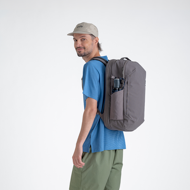 Monda 25l Everyday Backpack в цвят Falcon Grey