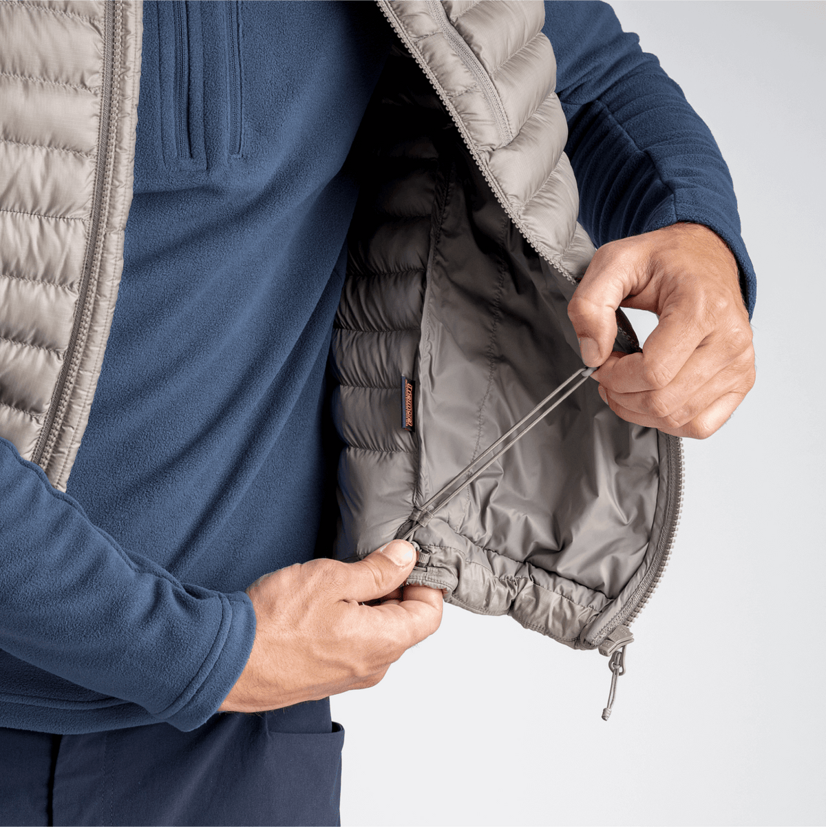 Nubaro Men's Insulated Vest в цвят Thyme Green
